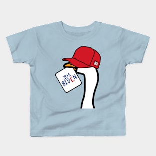 Biden Harris Supporter Goose in Hat with Joe Biden Sign Kids T-Shirt